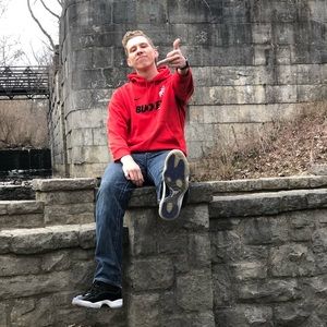 Meet your Posher, Jon